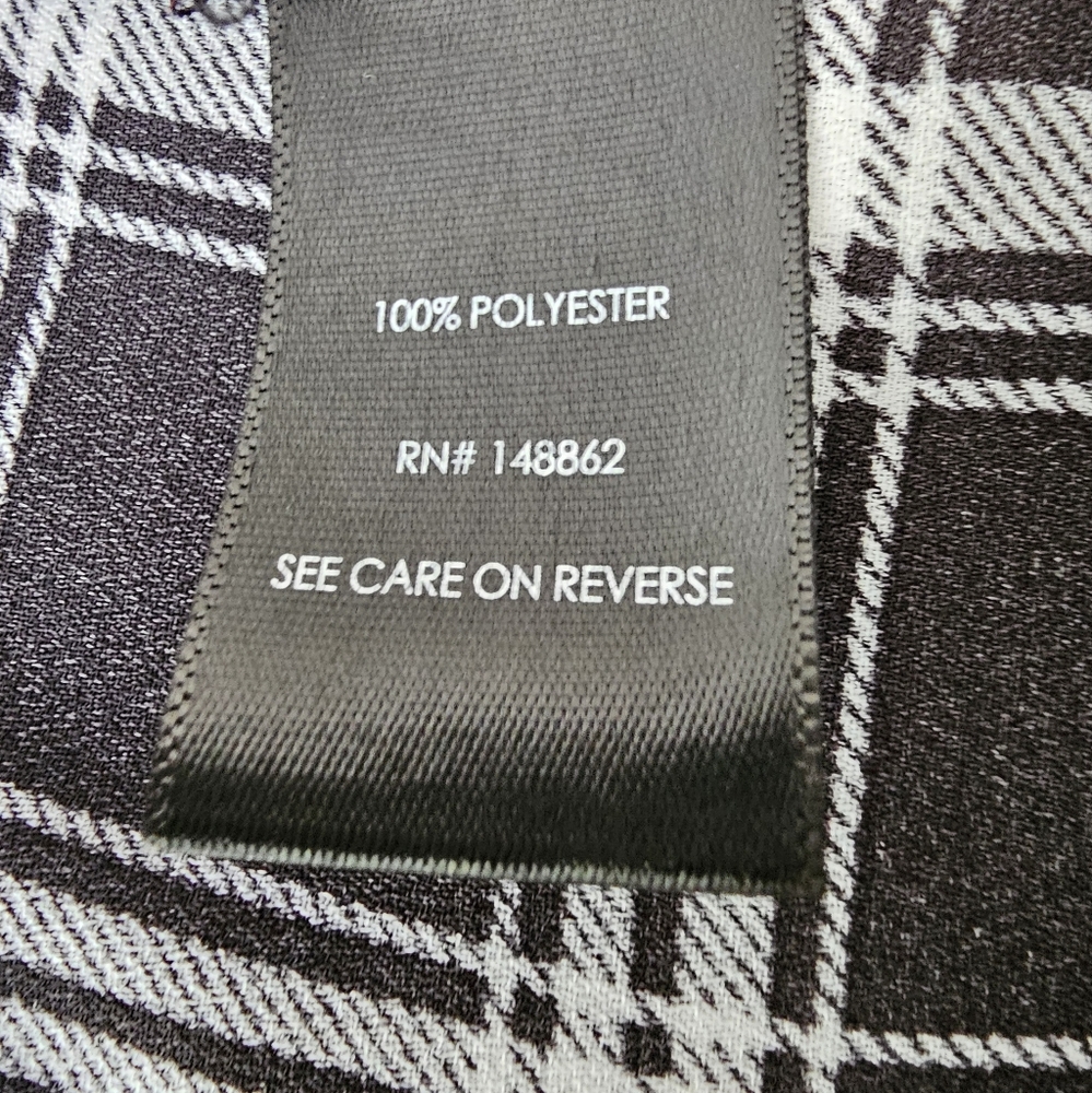 Torrid Harper Black and White Plaid Blouse - Picture 6 of 6